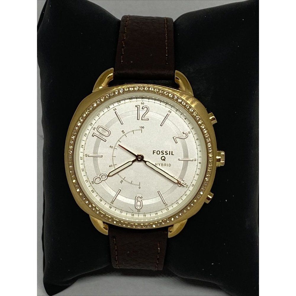 Fossil FTW1208 Women's Brown Leather White Analog